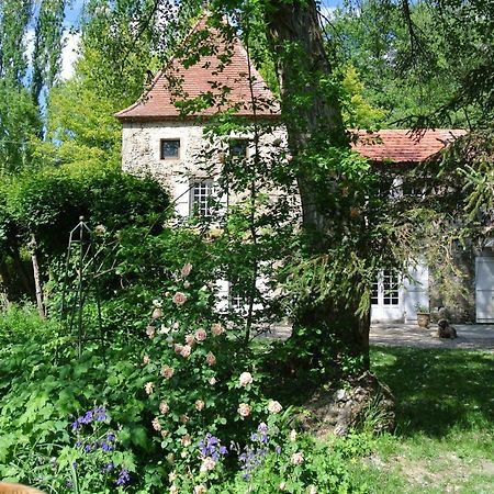 Moulin De Repassat Etape Voie Verte Bazens Exterior foto