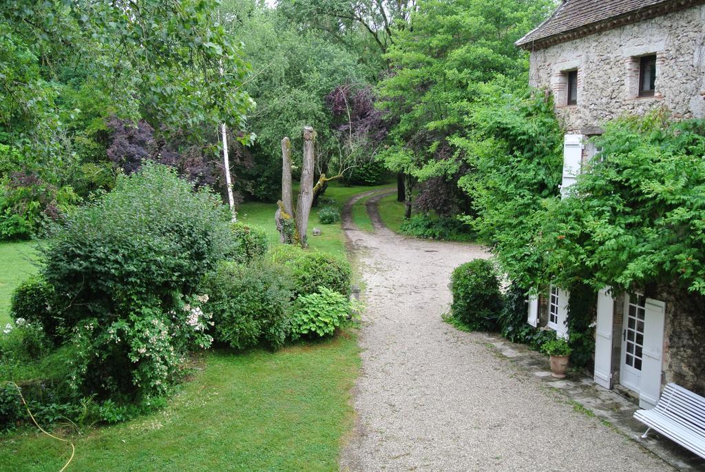 Moulin De Repassat Etape Voie Verte Bazens Exterior foto